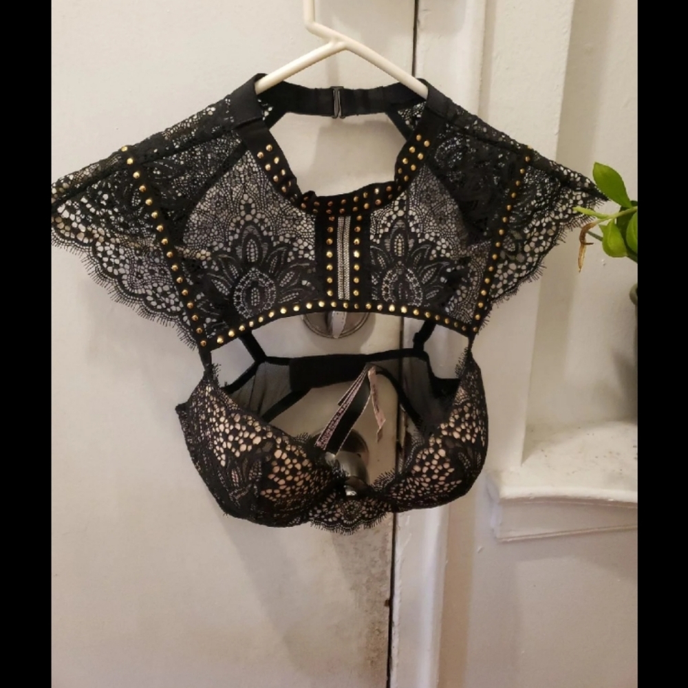 Victoria's Secret Very Sexy Push Up Bra